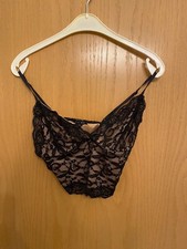 Amisu Top schwarz/beige Gr. M mit Spitze bauchfrei Neuwertig