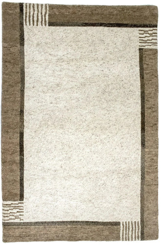 Modern carpet hand knotted