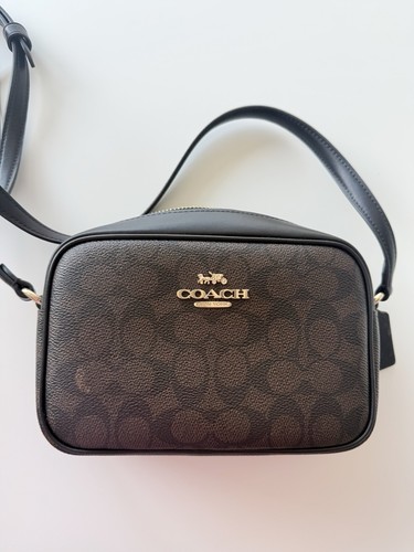 Coach signature crossbody - signature,