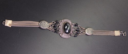 Antikes armband mit niello und - antikes,