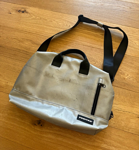 Freitag umhänge kuriertasche - freitag, umhänge-/kuriertasche