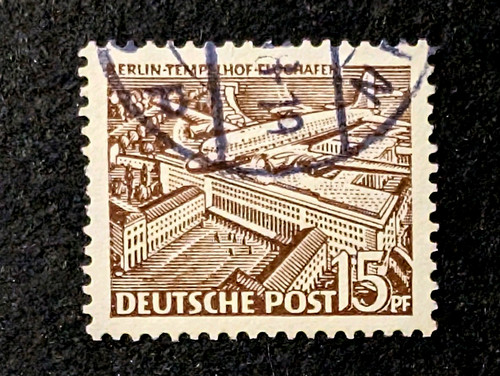 Berlin 1949 mi48 flugzeug - berlin,
