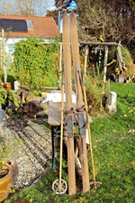 ANTIKE HOLZSKI LÄNGE 210 CM