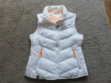 Schöne Soccx Weste in weiß