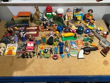 GROSSES KONVOLUT VINTAGE SPIELZEUG/FIGUREN/ZUBEHÖR - PORTOFREI UK!!