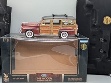 Modellautos 1:18 Road