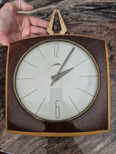 Hermle Wanduhr mit Batterie Holzuhr