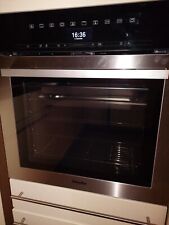 Dampfbackofen DGC von Miele