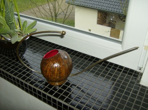 Vintage kokosnuss gießkanne - gießkanne,