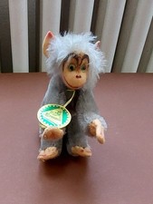 Affe klein grausilber mit