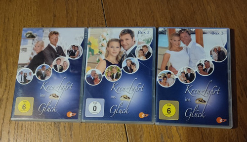 Boxen mit zusammen 6 - ,