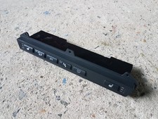 BMW X3 E83 LCI Schaltzentrum