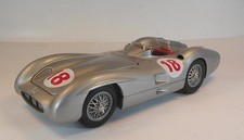 Franklin Mint 1/24 Mercedes Benz W196R Startnummer 18 #5519