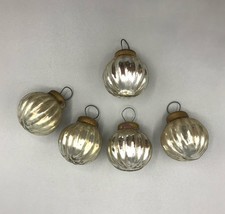 Sehr Kleine Schöne Christbaum