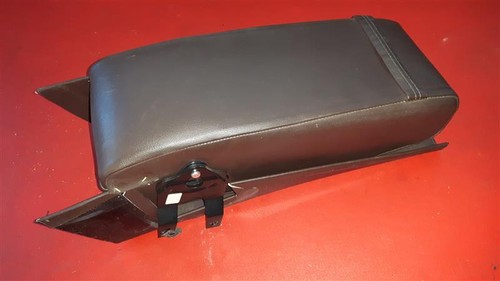 Mittelarmlehne hinten mal - hinten,