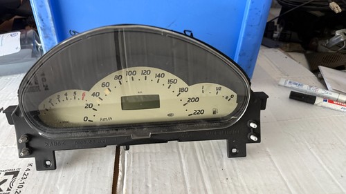 Mercedes benz w168 - benz,