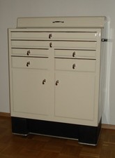 Vintage Arztschrank