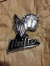 Meister Steuerkopfemblem
