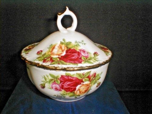 Royal albert bone china old - bone,