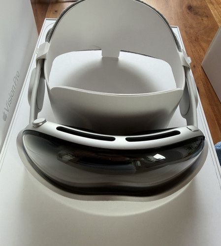 Apple vision pro 2024 - vision, m2