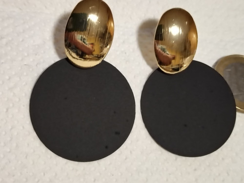 Ohrstecker goldfarben