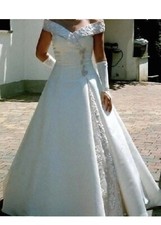 wunderschönes Brautkleid von Sincerity Bridal gr.M/38, romantische Stickerei