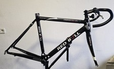 Red bull carbon - bull, sl