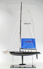 Modellschiff Segelschiff Oracle Sportsegelboot / Segeln / Modellboot / B-Ware