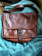 Leder Tasche Umhängetasche Damen gebraucht, Höhe ca. 24 - Breite 31 - Tiefe 9cm
