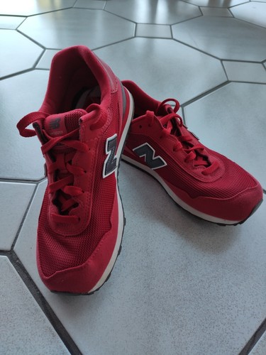 New balance sneaker rot - balance,