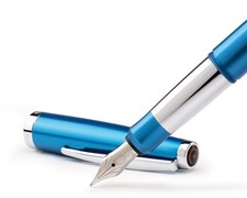 Cleo Skribent Colour