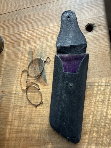 Antike zwickerbrille kneifer - zwickerbrille, /