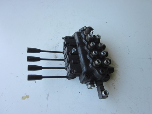 Hydraulikventilblock 4 - a7),