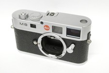 Leica M8.2  Gehäuse / Body neuwertiger Zustand  nur 769 Auslösungen M8 .2 silber