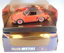 Revell 1/18 Nr. 8809 Porsche 930 Turbo Slant Nose rot OVP #5487