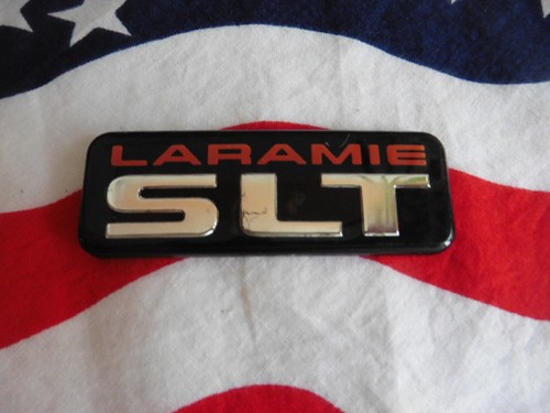 Dodge laramie slt emblem - us,