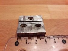 1 (von 2) Gegenstück Türschloss (wird am Rahmen befestigt) - Oldtimer Wohnwagen 