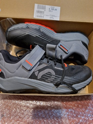 Five ten trailcross - ten, 5.10