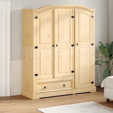 Kleiderschrank