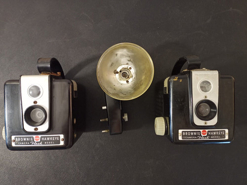 Two vintage kodak brownie - two,