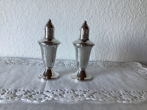 Salz und pfefferstreuer set - und,