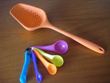 Kochblume -Seihschaufel 36,4cm, Schaumkelle,Siebschaufel, orange, Zugabe,wie neu