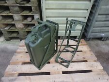 Kanisterhalterung , Kanisterhalter Stahl  mit/ohne 20 L Kanister Bundeswehr neu