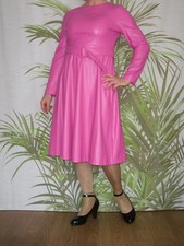 pinkes Kunstlederkleid Größe XL 44