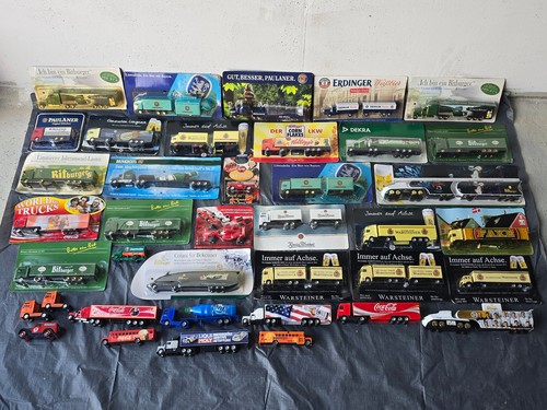 Große sammlung werbetrucks - große,