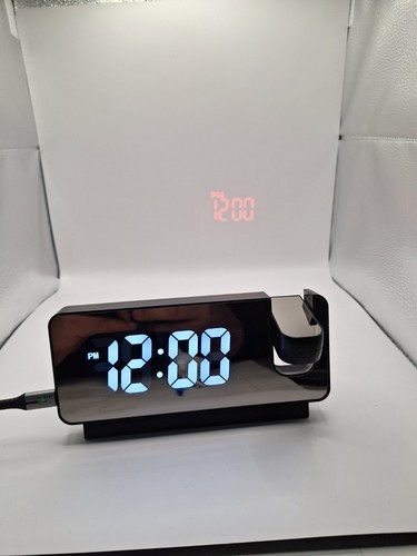 Digitaler projektionswecker - digitaler,