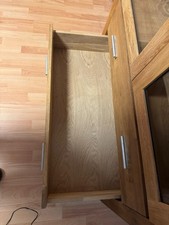 Golden Oak VItrine 2.0