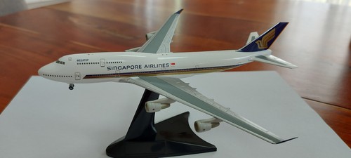 Flugzeugmodell boeing 747 400 - flugzeugmodell, 747-400