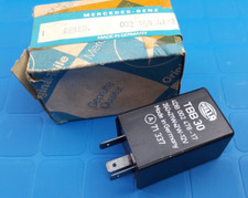 Mercedes Benz flasher hazard