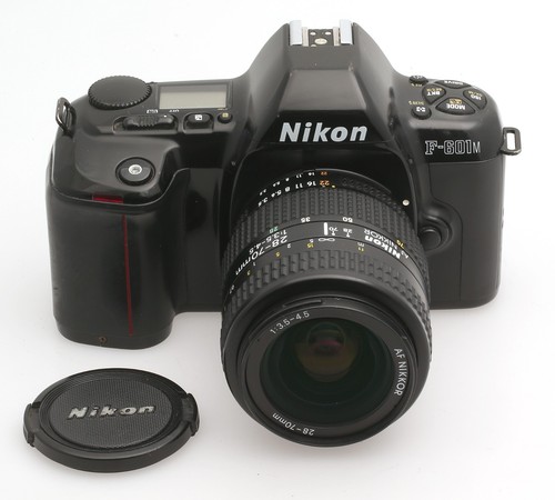 Nikon 601m mit nikkor - nikon, f-601m